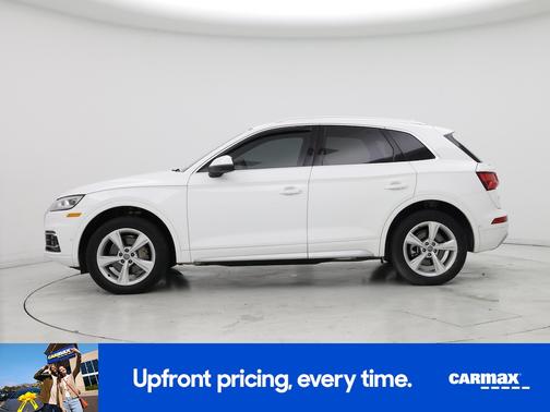 White 2020 Audi Q5 Prestige