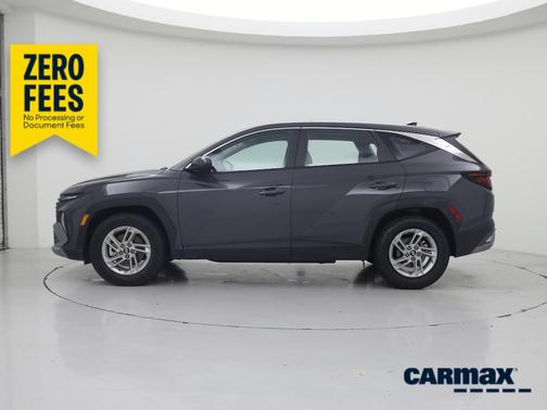 Gray 2025 Hyundai TUCSON SE