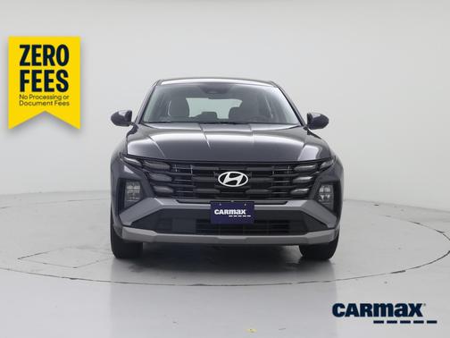Gray 2025 Hyundai TUCSON SE
