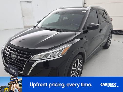 Black 2021 Nissan Kicks SV