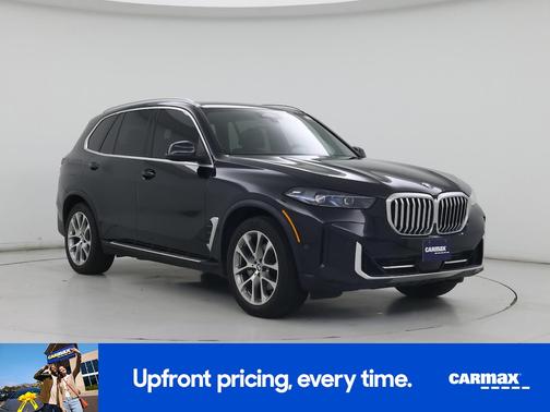 Black 2024 BMW X5 xDrive40i
