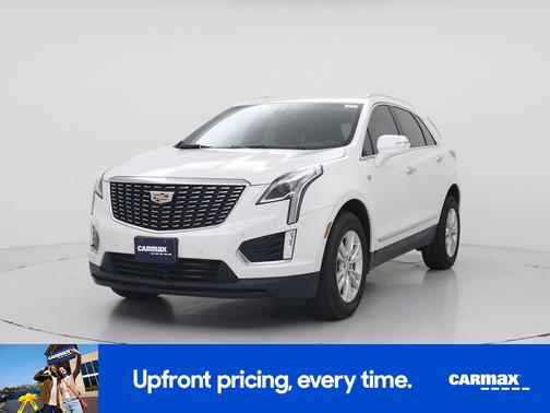 White 2021 Cadillac XT5 Luxury