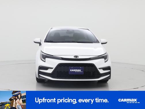 White 2024 Toyota Corolla SE