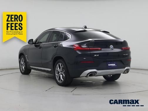Black 2025 BMW X4 XDrive30i