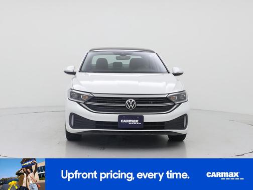 White 2024 Volkswagen Jetta SEL