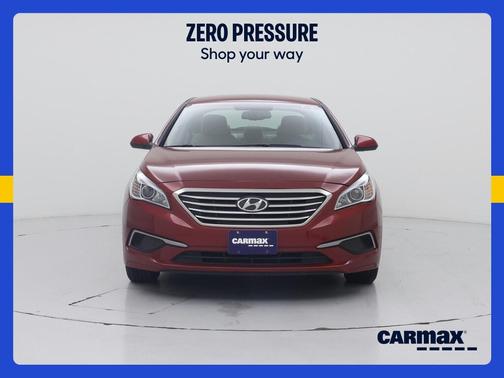 Red 2016 Hyundai SONATA SE