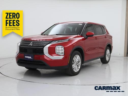 Red 2023 Mitsubishi Outlander ES
