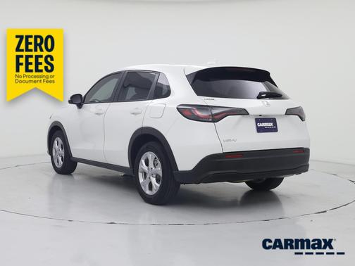 White 2025 Honda HR-V LX