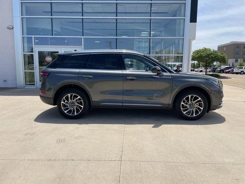 Magnetic Gray 2020 Lincoln Corsair Standard