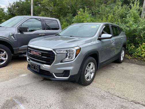 Sterling Metallic 2024 GMC Terrain SLE
