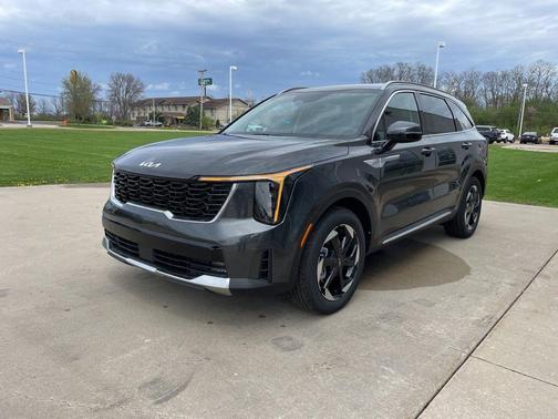 Interstellar Gray 2026 Kia Sorento Hybrid EX