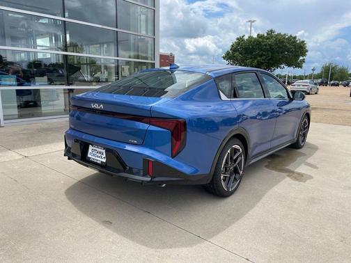 Wave Blue 2026 Kia K4 GT-Line