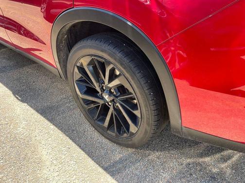 Red Diamond 2022 Mitsubishi Outlander Black Edition S-AWC