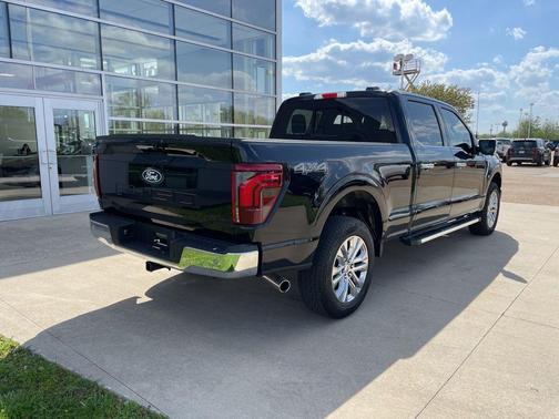Agate Black Metallic 2024 Ford F-150 Lariat