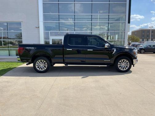 Agate Black Metallic 2024 Ford F-150 Lariat