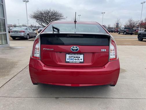2013 Toyota Prius Two