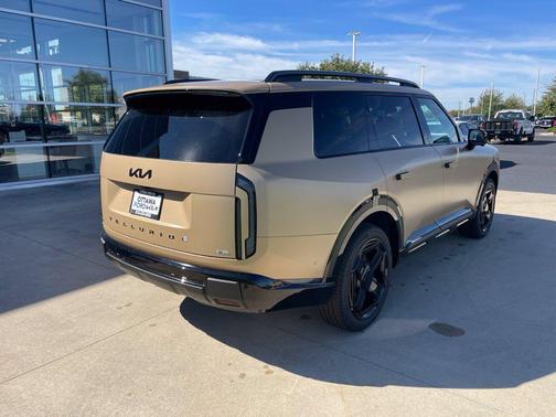 Terrain Brown Matte 2027 Kia Telluride Hybrid X-Line SX