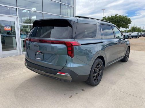 Astra Blue 2026 Kia Carnival SX