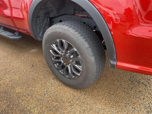 Hot Pepper Red Metallic Tinted Clearcoat 2023 Ford Ranger XLT