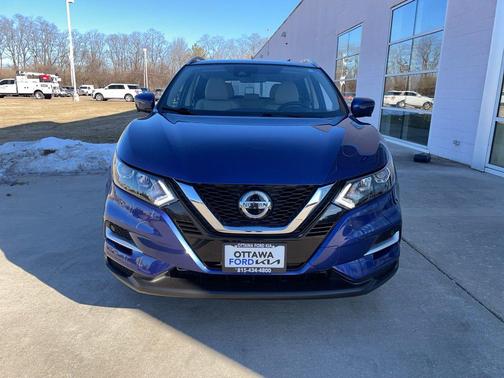 2022 Nissan Rogue Sport SL
