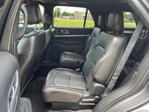 Ruby Red Metallic Tinted Clearcoat 2016 Ford Explorer Sport