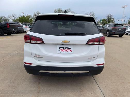 Summit White 2024 Chevrolet Equinox 1LT