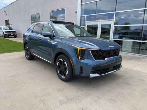 Mineral Blue 2026 Kia Sorento Hybrid EX