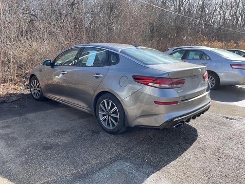 2019 Kia Optima EX