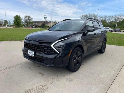 Fusion Black 2025 Kia Sportage Plug-In Hybrid X-Line