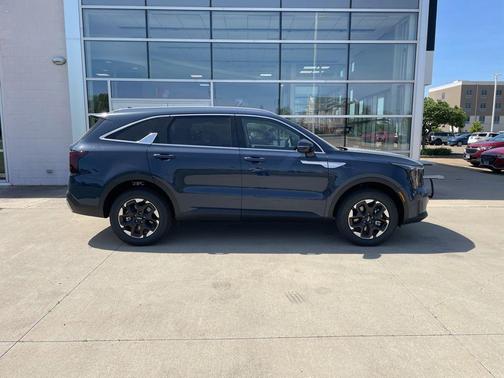 Midnight Lake Blue 2026 Kia Sorento S