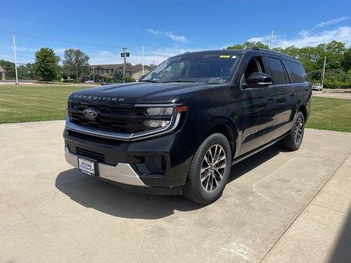 Black Metallic 2025 Ford Expedition Max Platinum