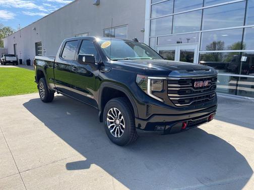 Onyx Black 2023 GMC Sierra 1500 AT4