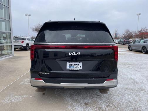 2026 Kia Carnival SX