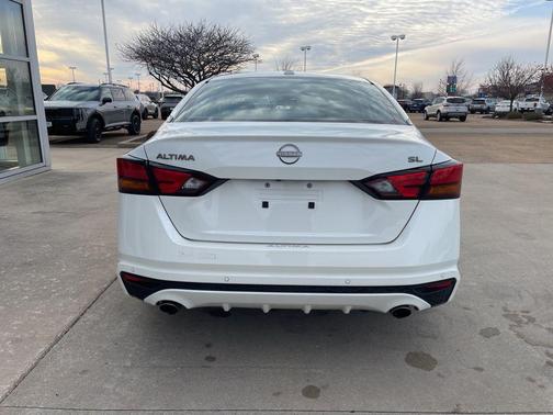 2024 Nissan Altima 2.5 SL