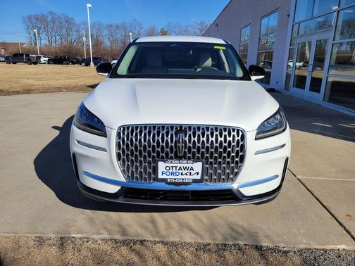 2024 Lincoln Corsair Premiere