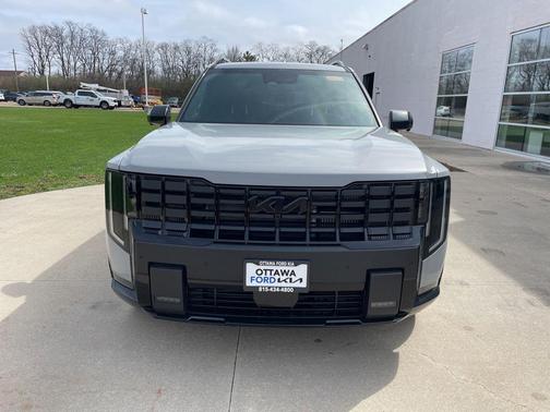 C7s 2027 Kia Telluride X-Line SX-Prestige
