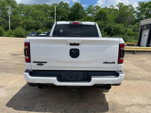 Bright White Clearcoat 2021 RAM 1500 Big Horn/Lone Star