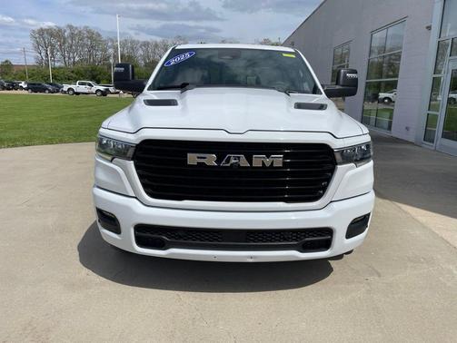 Bright White Clearcoat 2025 RAM 1500 Laramie