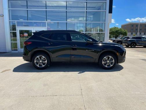 Black 2024 Chevrolet Blazer 2LT
