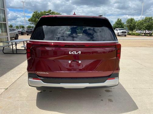 Flare Red 2026 Kia Carnival EX