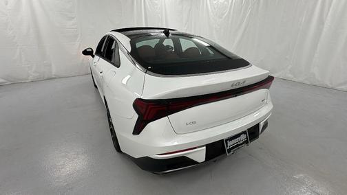 Snow White Pearl 2026 Kia K5 GT-Line FWD