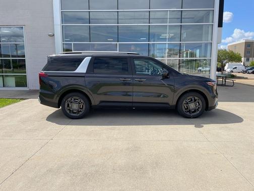 Panthera Metal 2026 Kia Carnival Hybrid EX