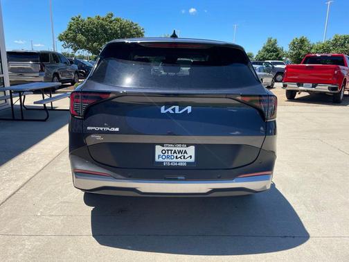 Panthera Metal Gray 2026 Kia Sportage EX