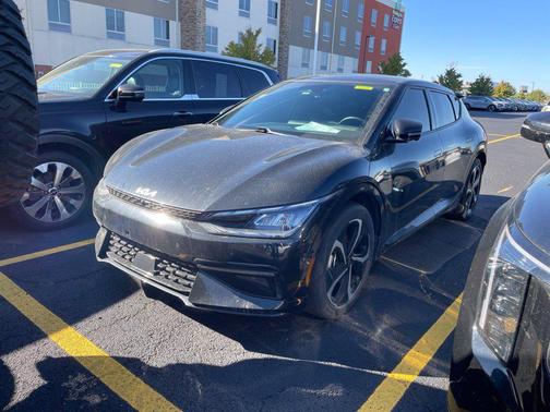 Aurora Black Pearl 2024 Kia EV6 GT-Line