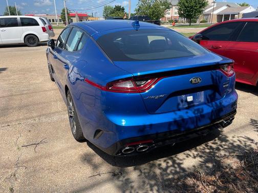 Micro Blue 2018 Kia Stinger GT1