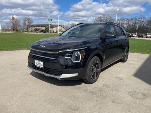 Aurora Black Pearl 2026 Kia Niro LX