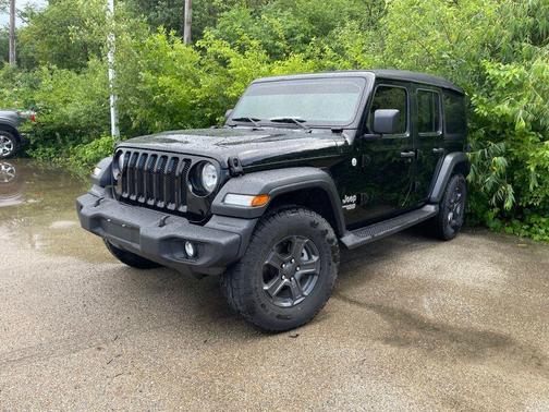 Black Clearcoat 2020 Jeep Wrangler Unlimited Sport