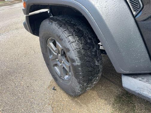 Black Clearcoat 2020 Jeep Wrangler Unlimited Sport