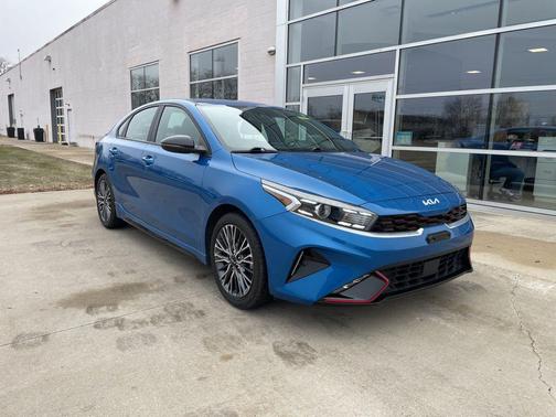 2023 Kia Forte GT-Line