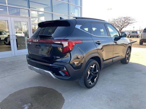 2024 Kia Seltos EX